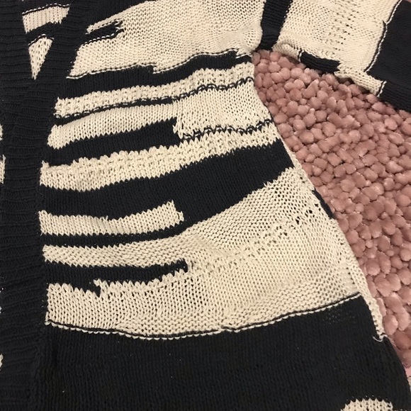 Garcia Jeans Sweater - Picture 3 of 3